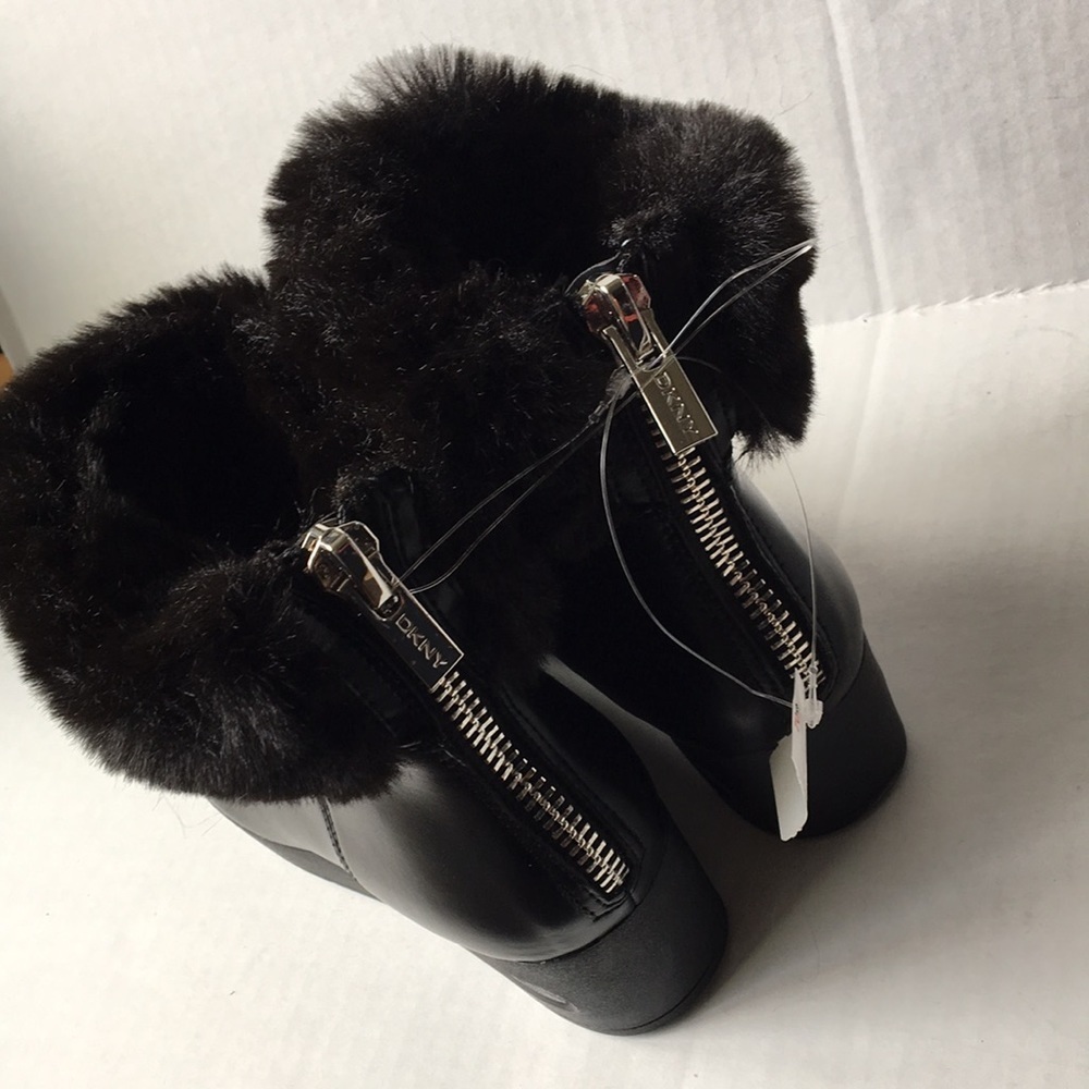 DKNY Abri Booties - Picture 4 of 16